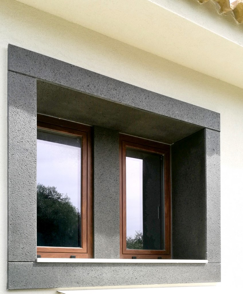 finestre su misura in alluminio effetto legno co.serr